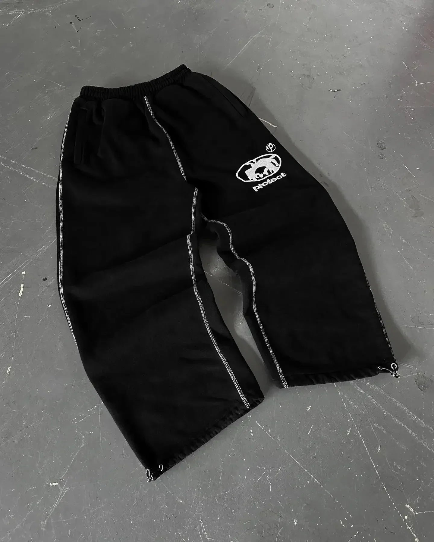 StreetFlex Cargo Sweats